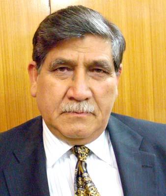 Akbar Lone alleges appointment of non state subject in transport deptt